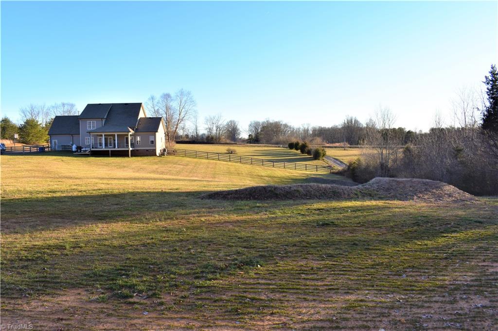 7945 Glenn Ferry Road Pfafftown, NC 27040 - Photo 6 of 40 Gallery Image 6