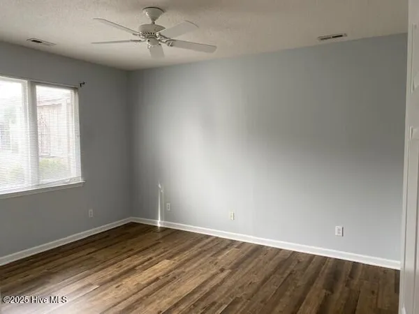 $1,995 | 253 Bonnet Way Southeast, Southport, NC 28461
