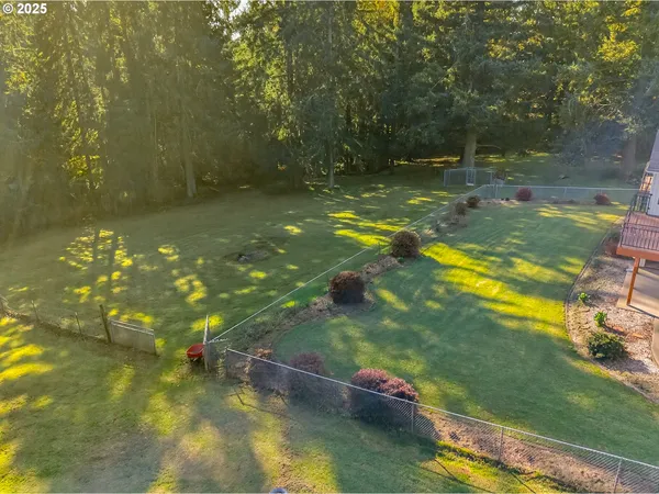 $1,100,000 | 18680 Southeast Highway 212, Damascus, OR 97089