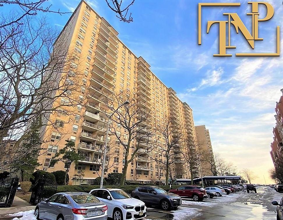 35 Seacoast Terrace, Unit 16H Compass