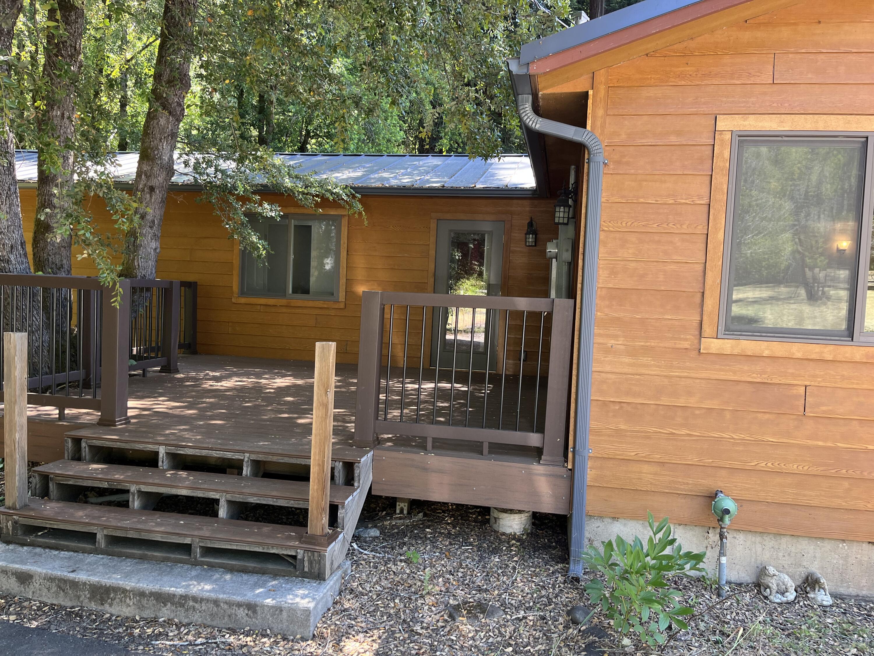 5488 Briceland Road Redway, CA 95560 - Photo 17 of 27 IMG_9526