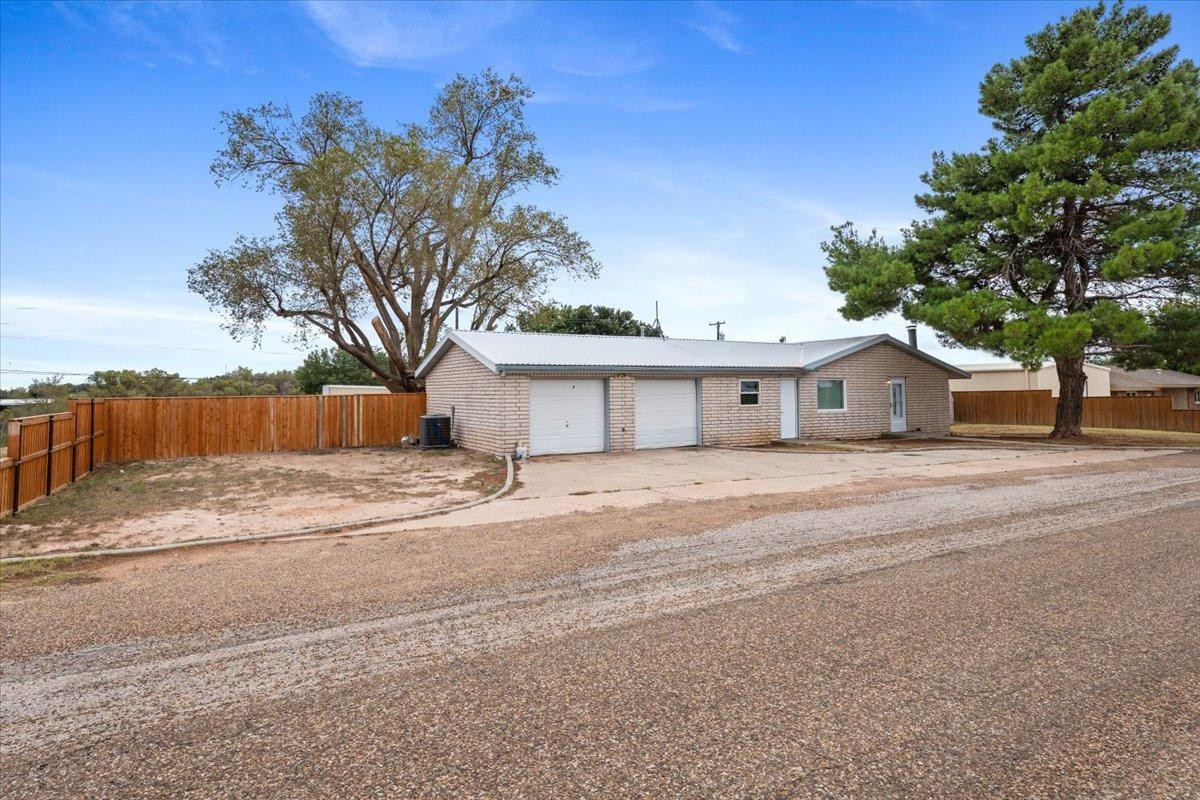 508 3rd Street Plains, TX 79355 - Photo 2 of 26 Photo 2