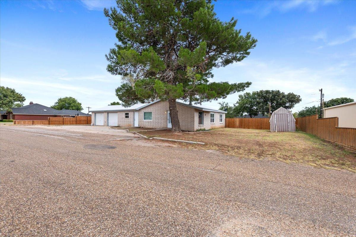 508 3rd Street Plains, TX 79355 - Photo 3 of 26 Photo 3