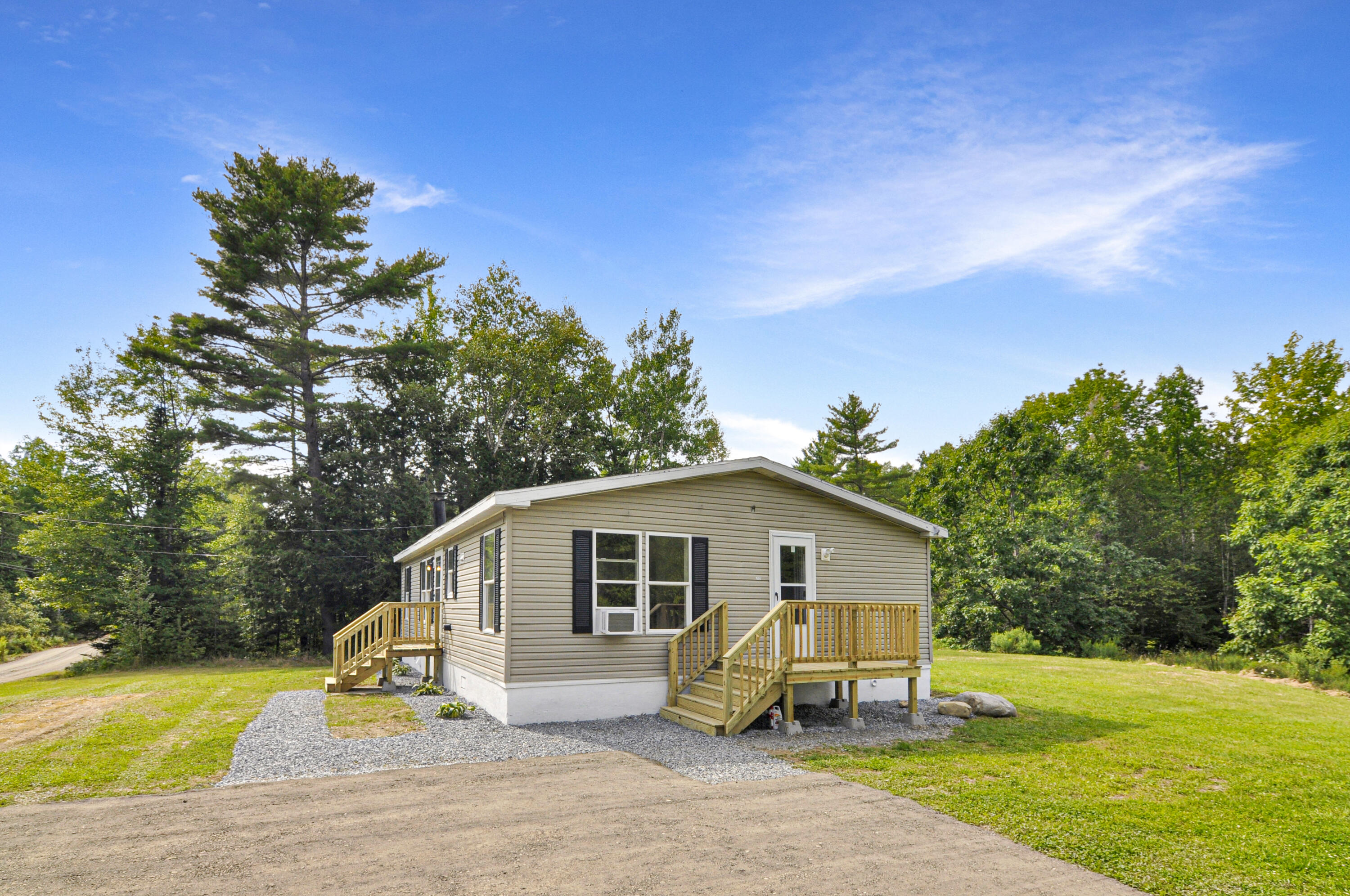 106 Lower Cross Road Hudson, ME 04449 - Photo 2 of 29 _DSC9600