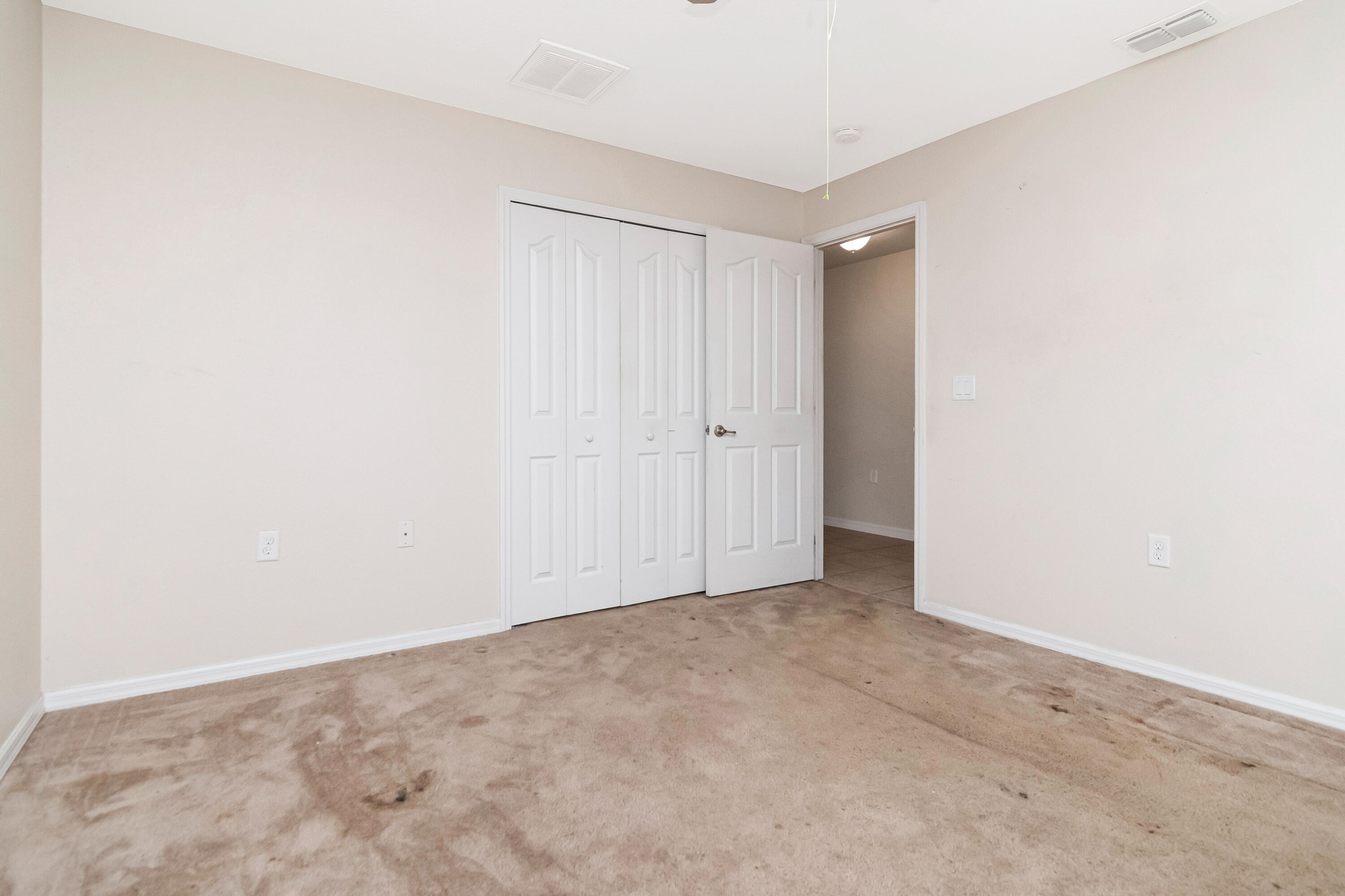 12276 Villa Road Spring Hill, FL 34609 - Photo 11 of 39 29-print-29 - bedroom