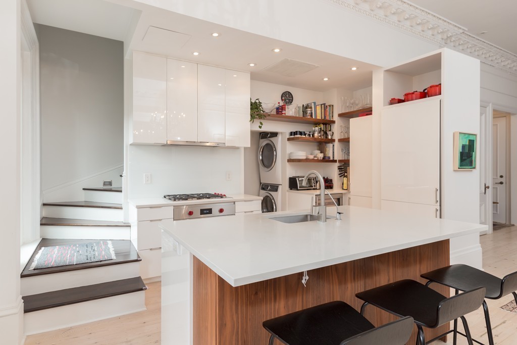 33 Upton Street, Unit 2 Boston, MA 02118 - Photo 5 of 17