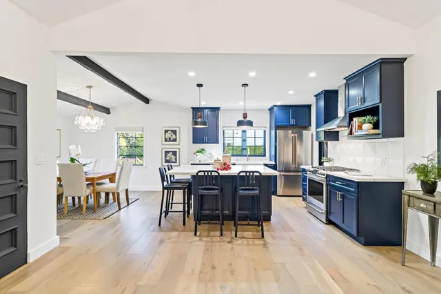 $2,850,000 | 2030 Sand Hill Road, Menlo Park, CA 94025