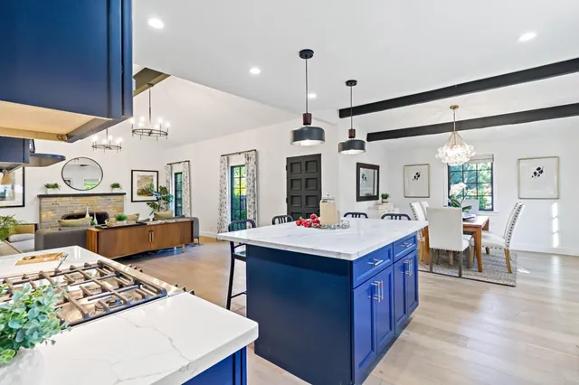 $2,850,000 | 2030 Sand Hill Road, Menlo Park, CA 94025