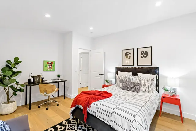 $2,850,000 | 2030 Sand Hill Road, Menlo Park, CA 94025