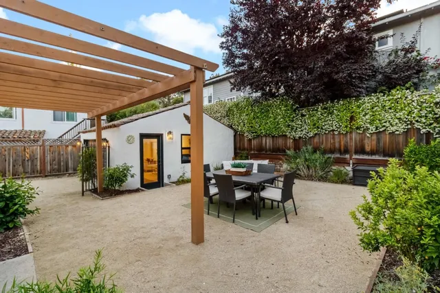 $2,850,000 | 2030 Sand Hill Road, Menlo Park, CA 94025