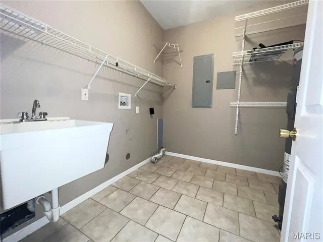 $245,000 | 523 West Bottom Avenue, Columbia, IL 62236