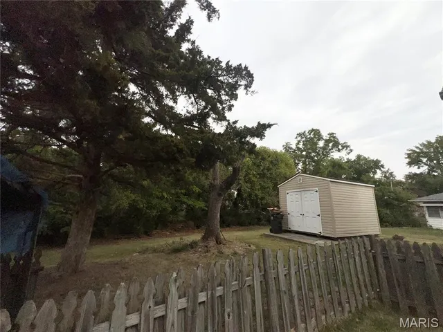 $245,000 | 523 West Bottom Avenue, Columbia, IL 62236