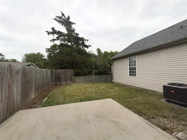 $245,000 | 523 West Bottom Avenue, Columbia, IL 62236