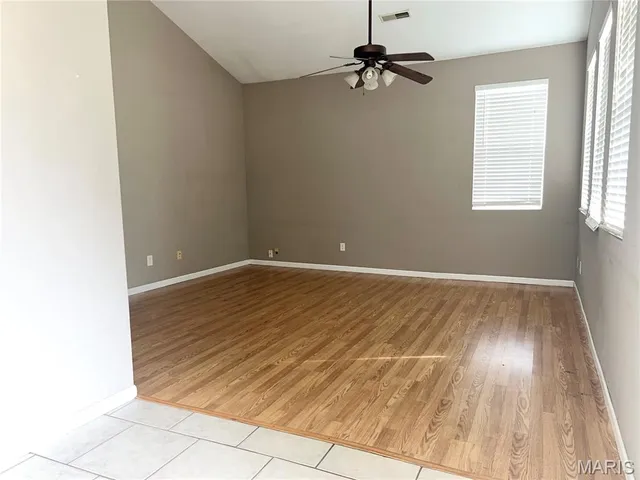 $245,000 | 523 West Bottom Avenue, Columbia, IL 62236