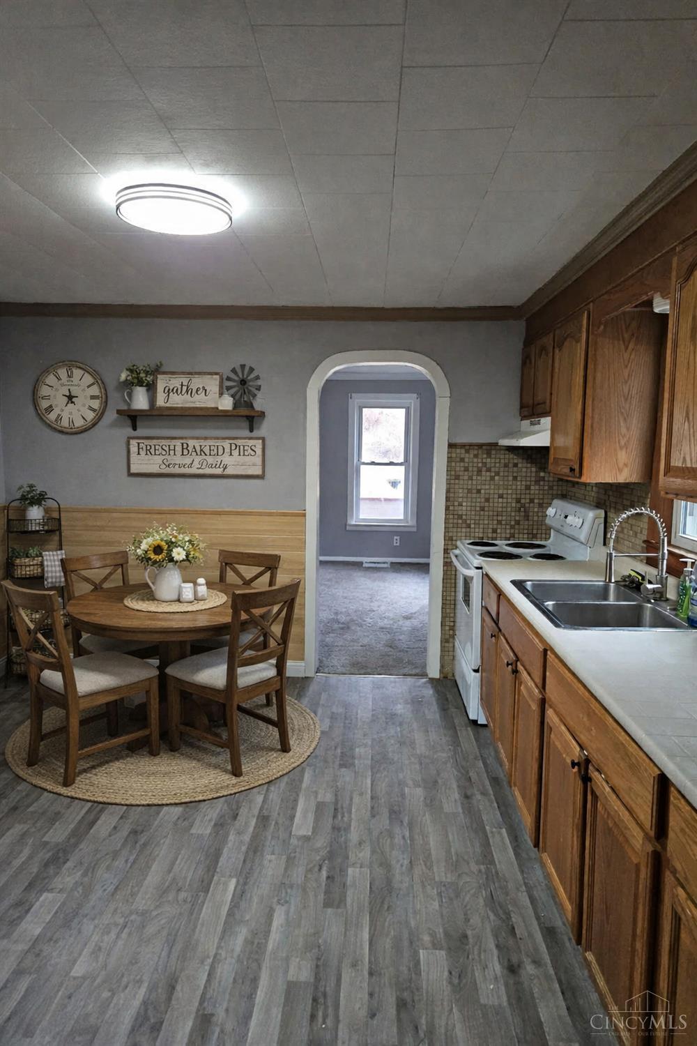 6797 Short Drive Road Northeast Dover, OH 44622 - Photo 9 of 28 Virtually Staged