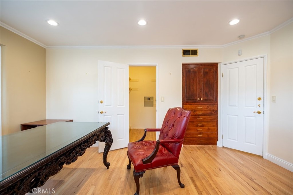 15363 Victory Boulevard Van Nuys, CA 91406 - Photo 18 of 52 a room with furniture and window