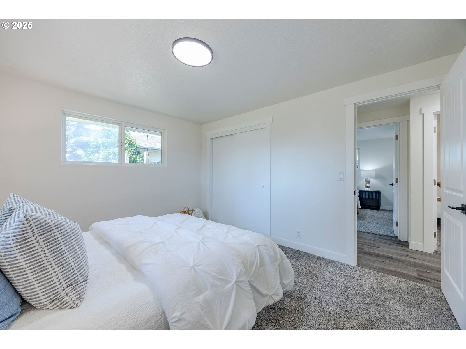 2795 Kalmia Street Eugene, OR 97404 - Photo 39 of 46