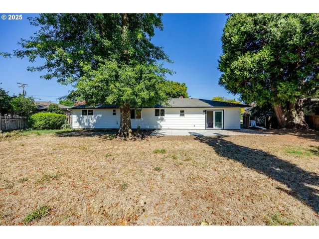 $494,500 | 2795 Kalmia Street, Eugene, OR 97404
