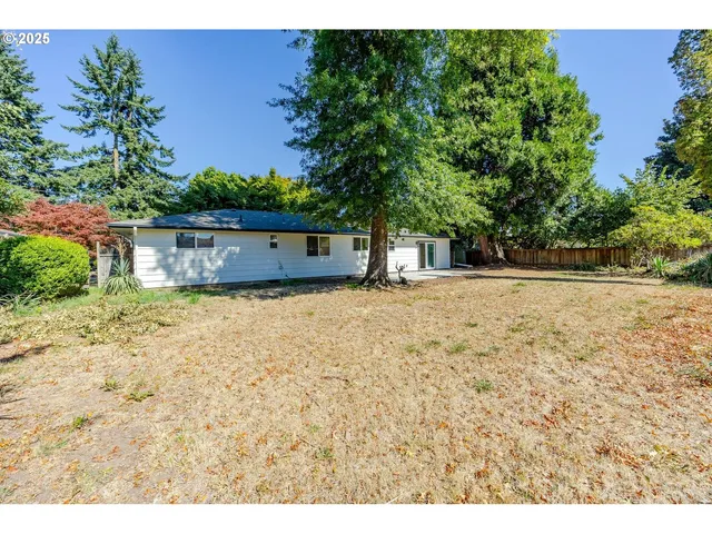 $494,500 | 2795 Kalmia Street, Eugene, OR 97404