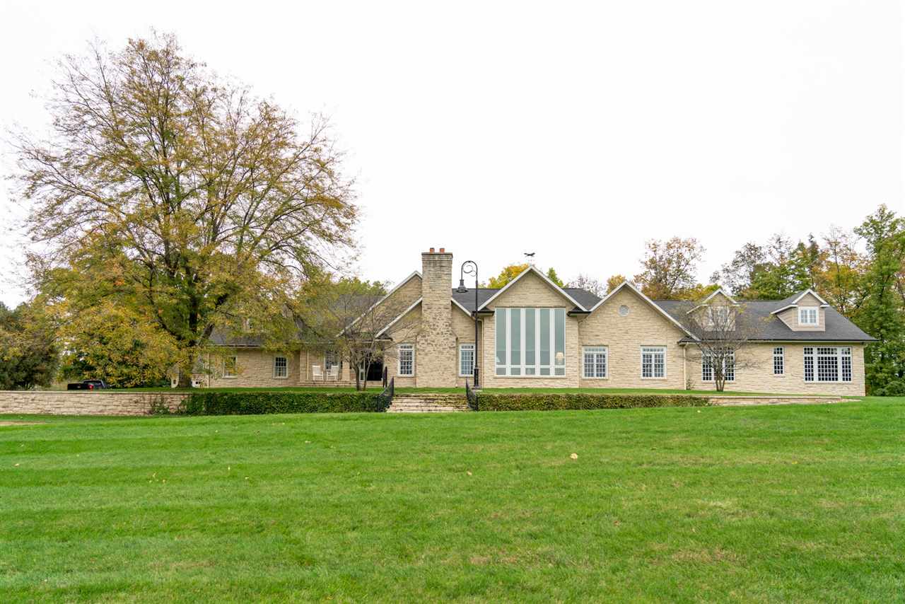 4260 Hunt Ridge Road Southeast Cedar Rapids, IA 52403 - Photo 6 of 38 Gallery Image 6