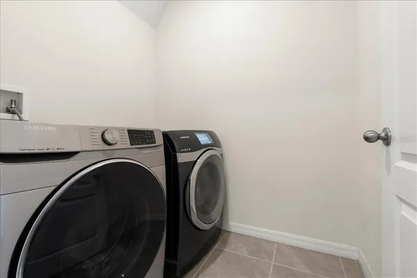 $399,900 | 1317 Middle Lake Drive, Ormond Beach, FL 32174