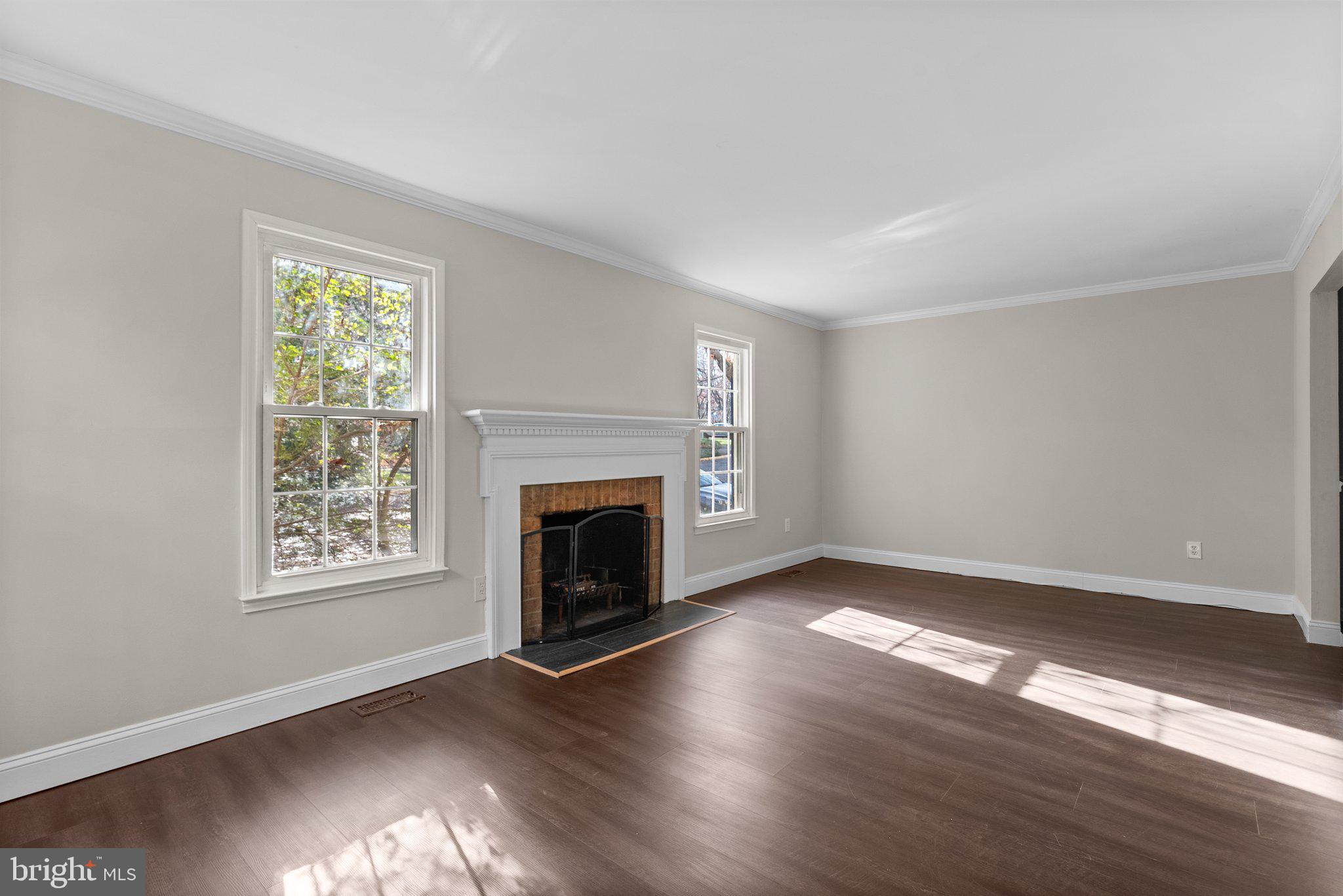 2360 Albot Road Reston, VA 20191 - Photo 4 of 30