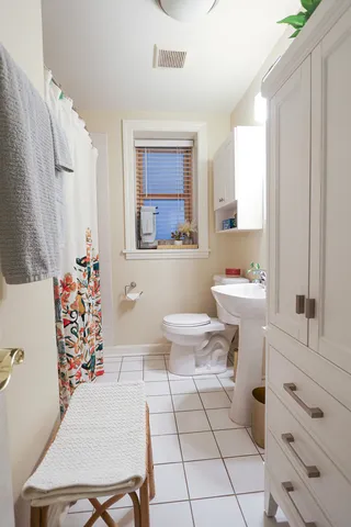 $299,900 | 616 Michigan Avenue, Unit G, Evanston, IL 60202