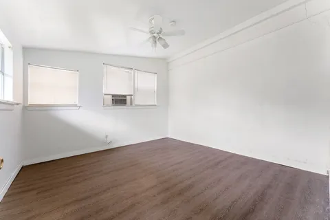 $299,000 | 1719 Gentry Street, Houston, TX 77009