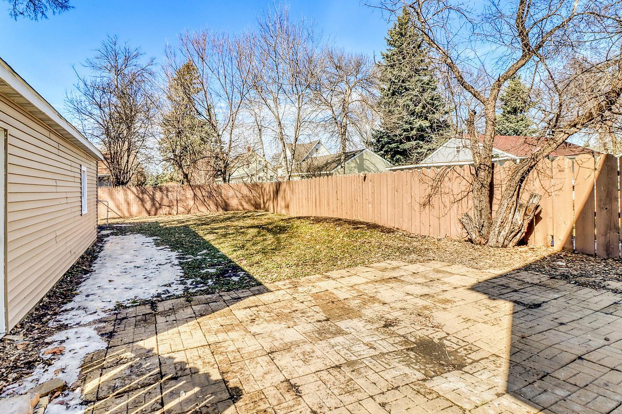 307 10th Street North Moorhead, MN 56560 - Photo 26 of 28