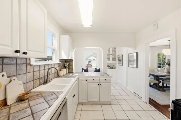 $1,698,000 | 1105 Summer Avenue, Burlingame, CA 94010
