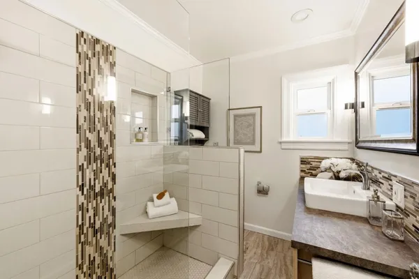 $1,698,000 | 1105 Summer Avenue, Burlingame, CA 94010