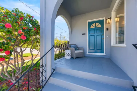 $1,698,000 | 1105 Summer Avenue, Burlingame, CA 94010
