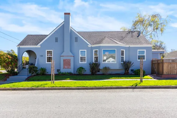 $1,698,000 | 1105 Summer Avenue, Burlingame, CA 94010