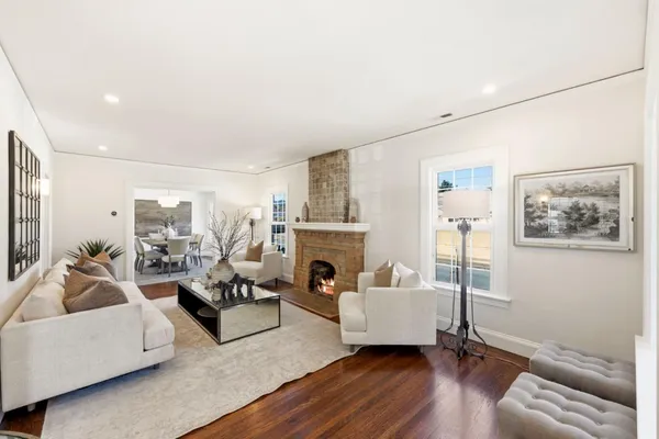$1,698,000 | 1105 Summer Avenue, Burlingame, CA 94010