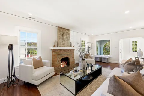 $1,698,000 | 1105 Summer Avenue, Burlingame, CA 94010