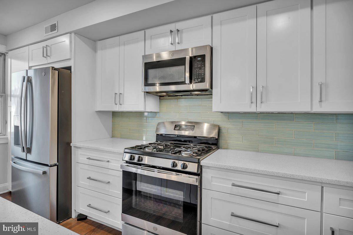 3109 Fairfield Street Philadelphia, PA 19136 - Photo 13 of 37