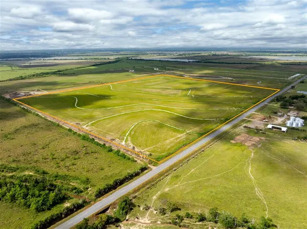 $69,500 | 0 Hwy 101 Highway, Iowa, LA 70647