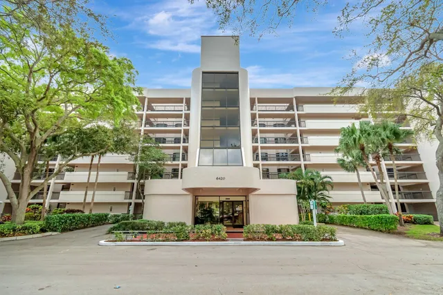 $2,850 | 6420 Boca Del Mar Drive, Unit 104, Boca Raton, FL 33433