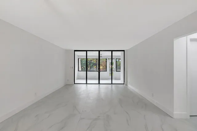 $2,850 | 6420 Boca Del Mar Drive, Unit 104, Boca Raton, FL 33433