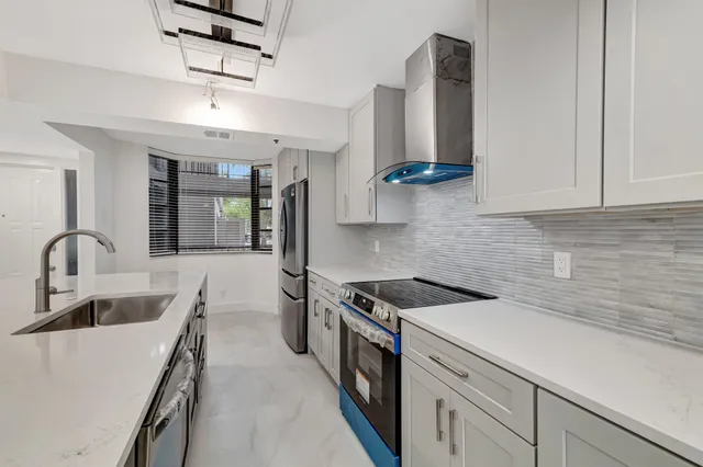 $2,850 | 6420 Boca Del Mar Drive, Unit 104, Boca Raton, FL 33433