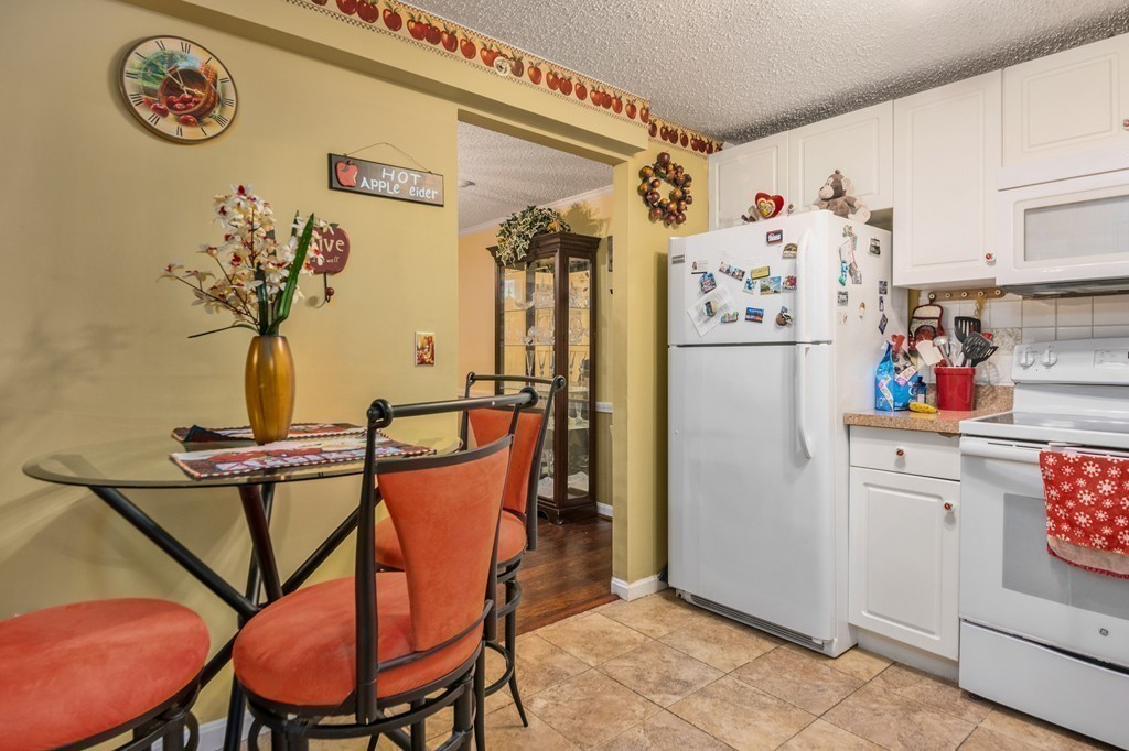 23 Clark's Road, Unit 101 Amesbury, MA 01913 - Photo 9 of 21 Gallery Image 9