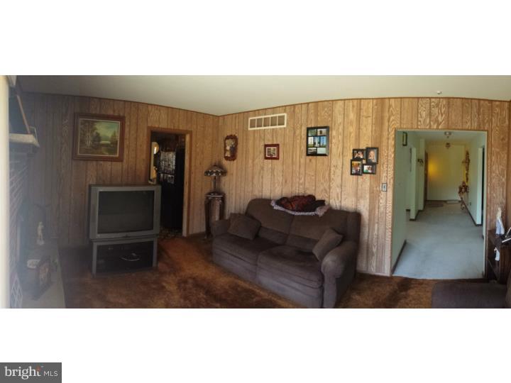 643 North Chew Road Hammonton, NJ 08037 - Photo 13 of 20 Family Room