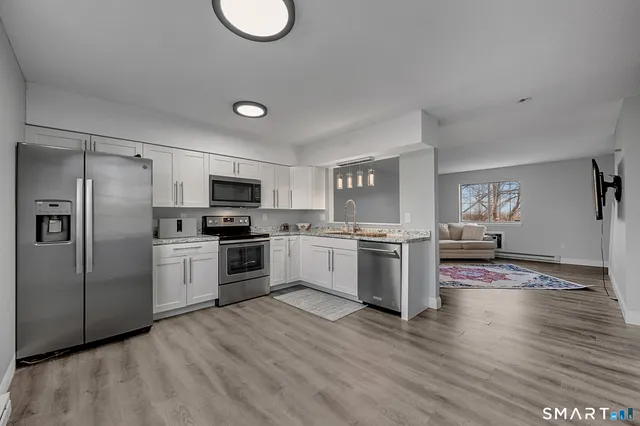 $239,000 | 24 Blue Ridge Drive, Unit K12, Waterbury, CT 06704