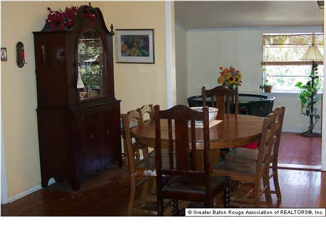 2415 Rhododendron Avenue Baton Rouge, LA 70808 - Photo 5 of 9