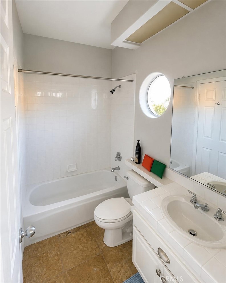3955 Sunsetridge Road Moorpark, CA 93021 - Photo 16 of 22