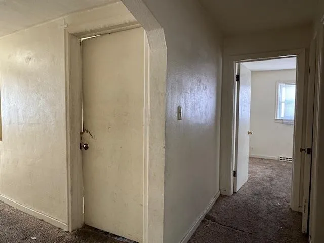 $169,000 | 1220-1222 Laurel Avenue, Janesville, WI 53548