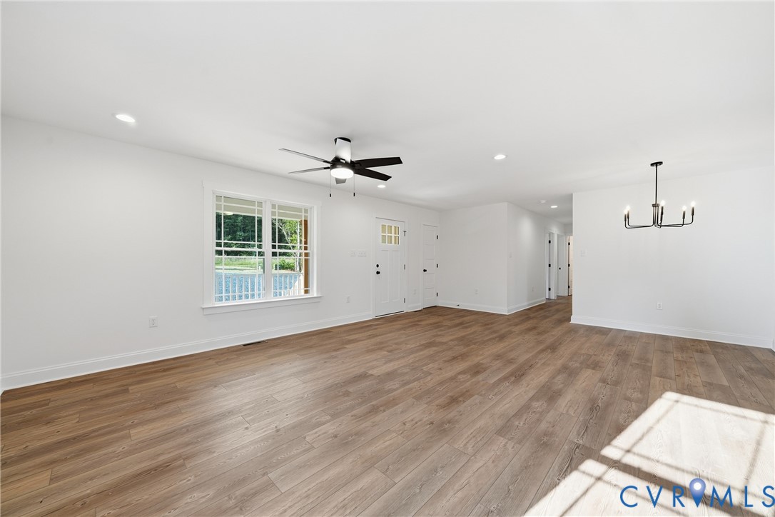 704 Columbia Road Columbia, VA 23038 - Photo 8 of 28 Gallery Image 8