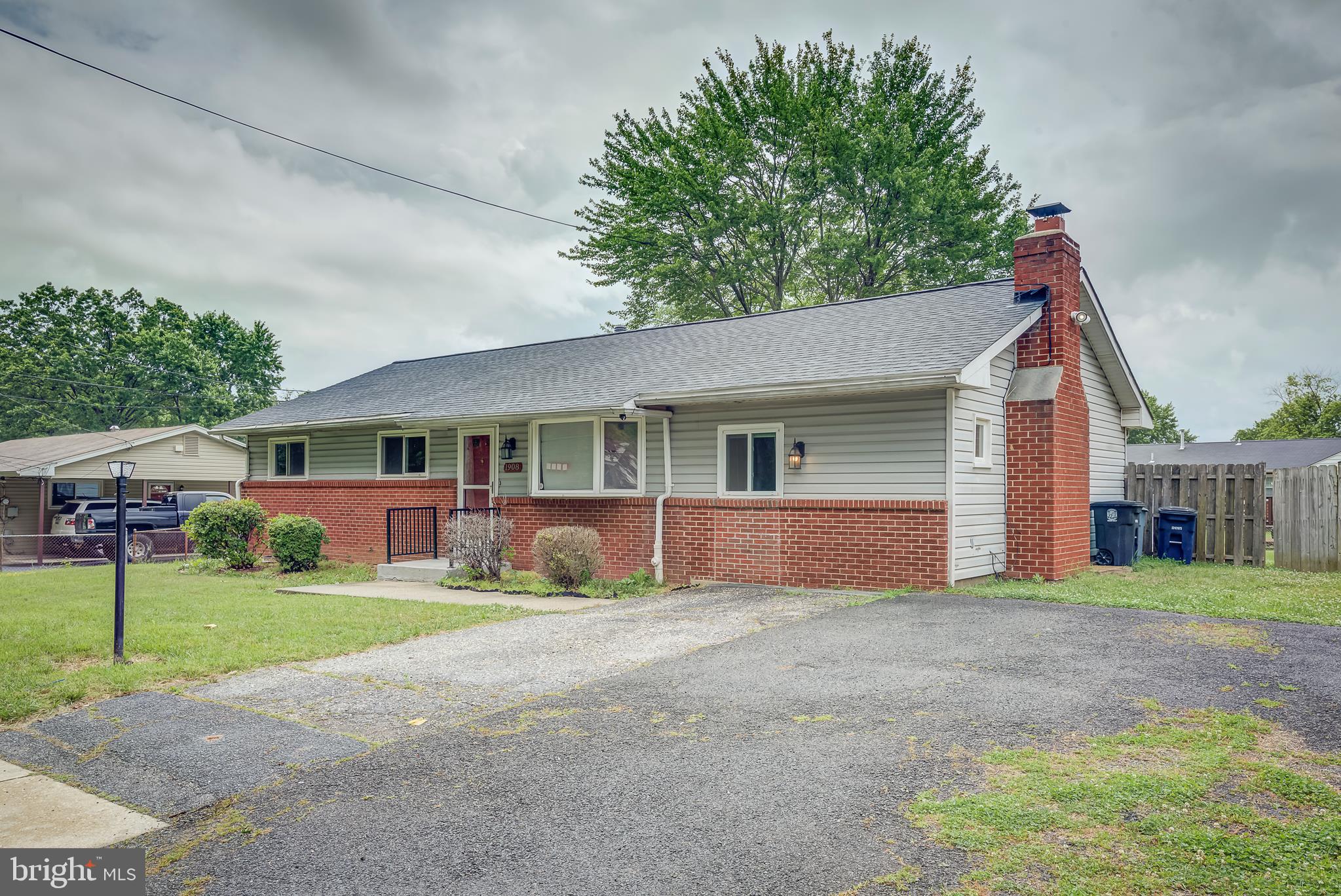 1908 Ritchie Road District Heights, MD 20747 - Photo 3 of 42 Front Exterior with huge driveway!