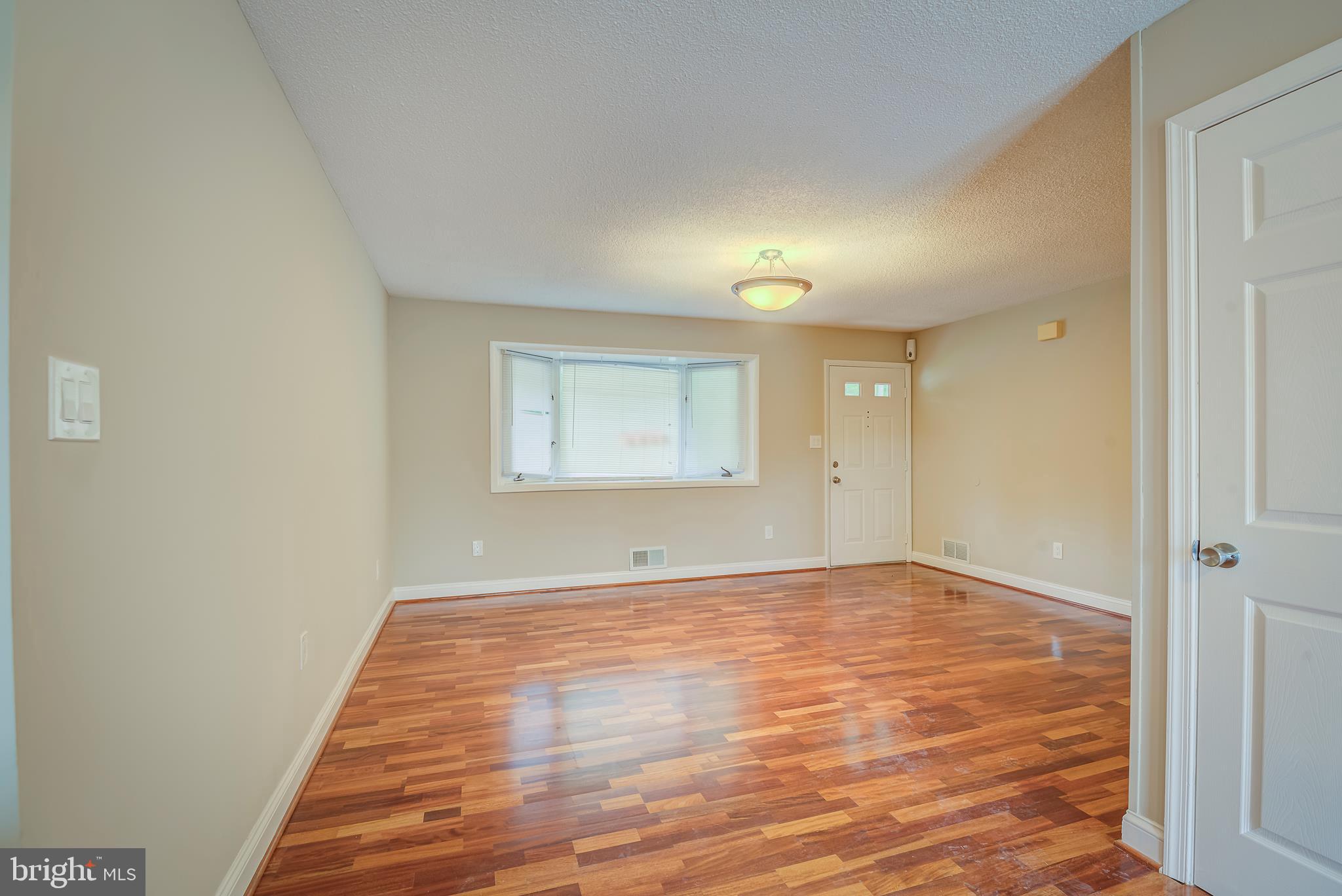 1908 Ritchie Road District Heights, MD 20747 - Photo 8 of 42 Living Room