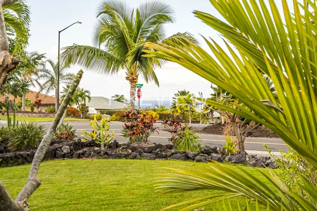 $998,000 | 73-4365 Lula Street, Kailua-Kona, HI 96740